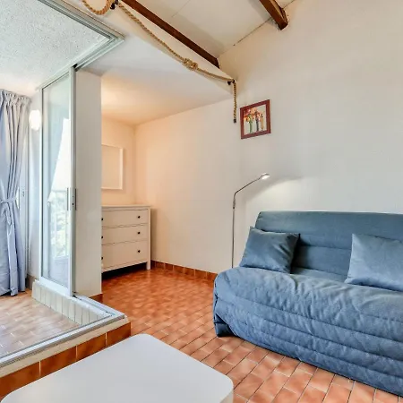 Διαμέρισμα Studio For 2 *